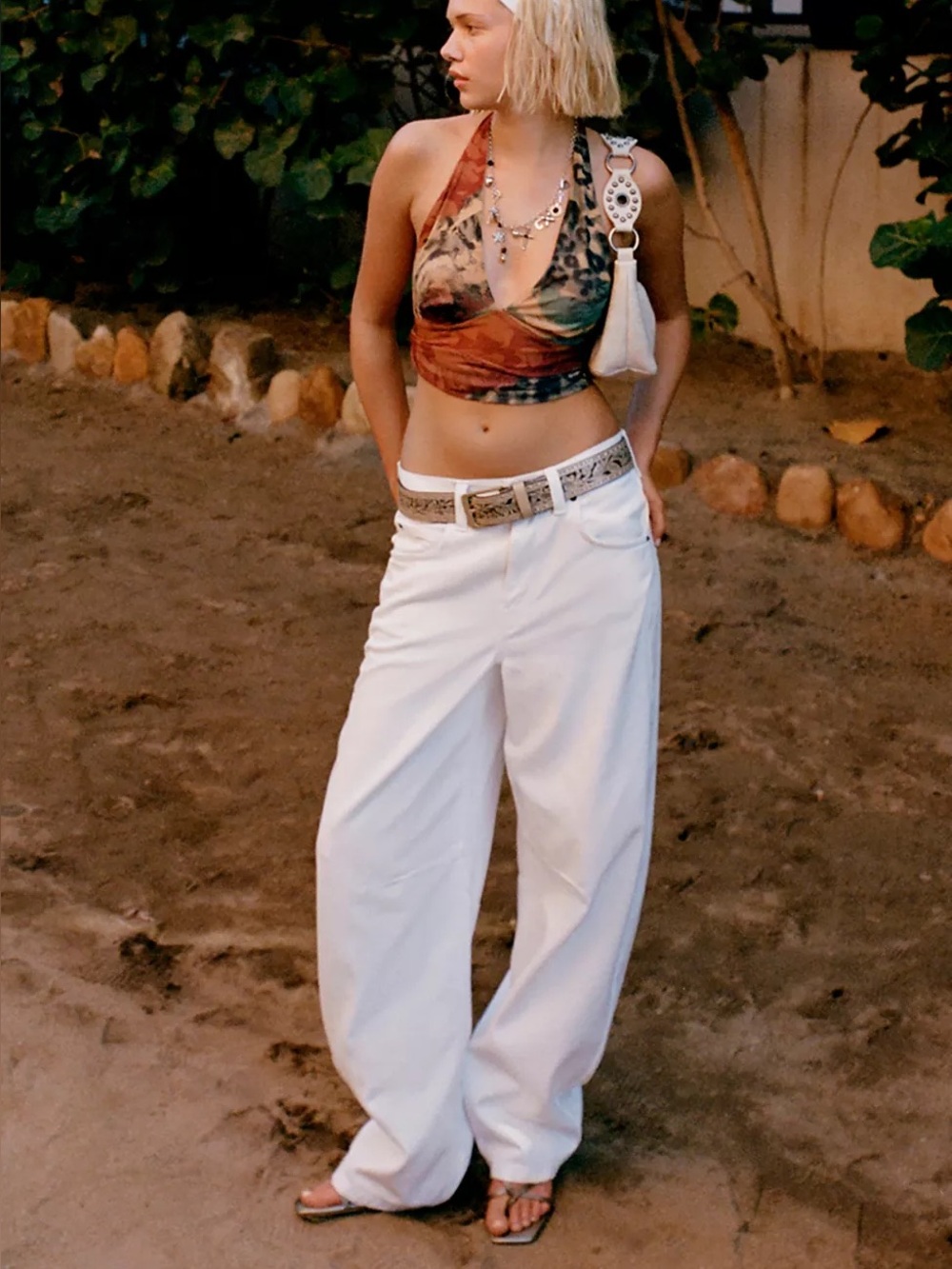 BDG Cream Logan Buckle Baggy Barrel Jeans